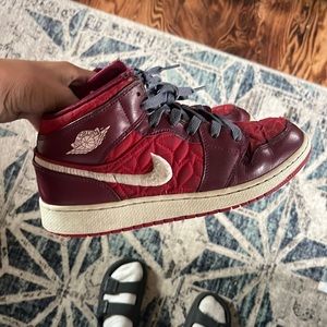 Jordan 1 valentine